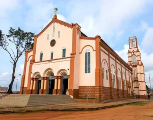 Cathédrale Notre-Dame de l’Immaculée Conception – Porto-Novo porto novo cathedral 300x234