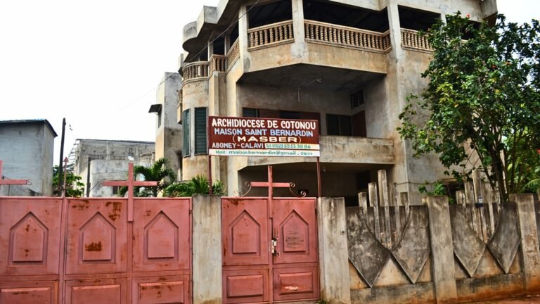 Rechercher un site Entre principale du centre MASBER 768x432