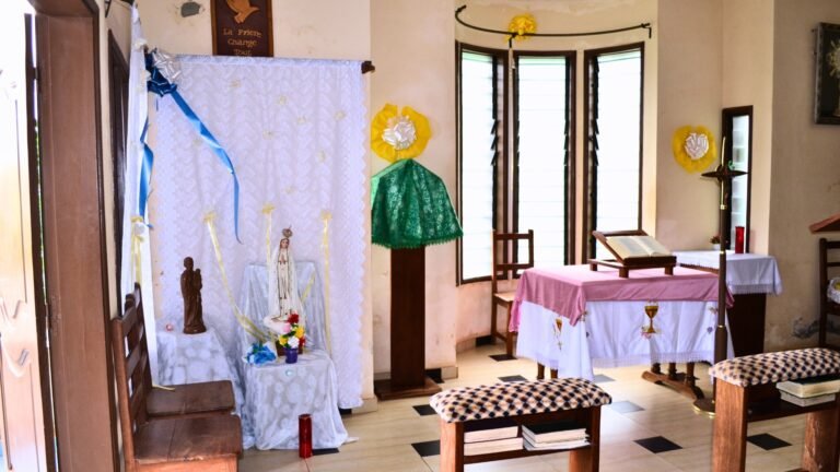Maison Saint Bernardin – MASBER de Calavi La chapelle du centre MASBER 768x432